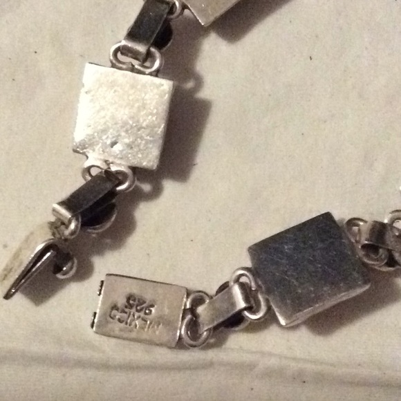 Vintage Orange Coral Sterling Silver Bracelet - Picture 6 of 12